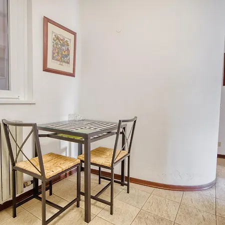 Hostmate - - Savona - Solari Lägenhet *