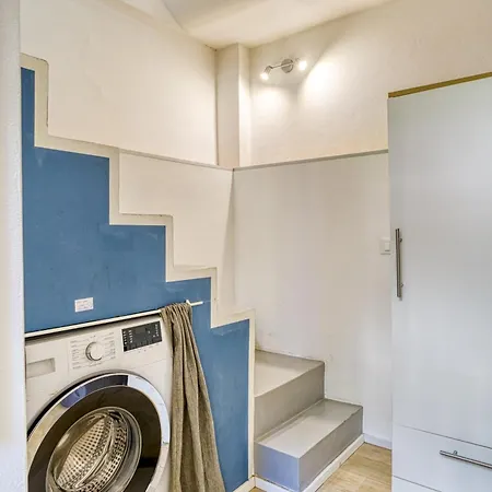 Casa Torricelli - Modern On 3 Levels With Outdoor Dining Area Lägenhet Milano