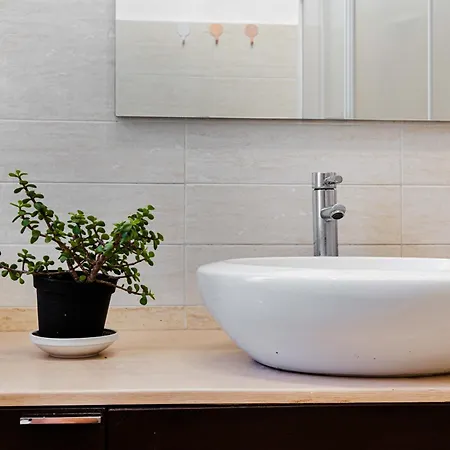 Апартаменты - 10 Min Duomo *