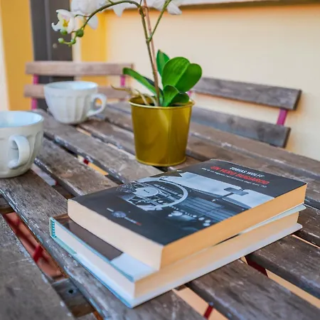 Refined Urban Living In Fondazione Prada * Μιλάνο