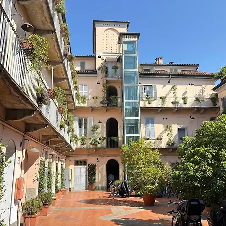 Open Space Ludovico Navigli מילאנו