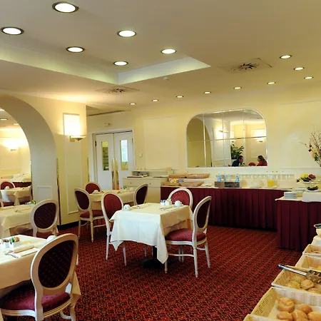 Ih Ambasciatori Hotel 4*