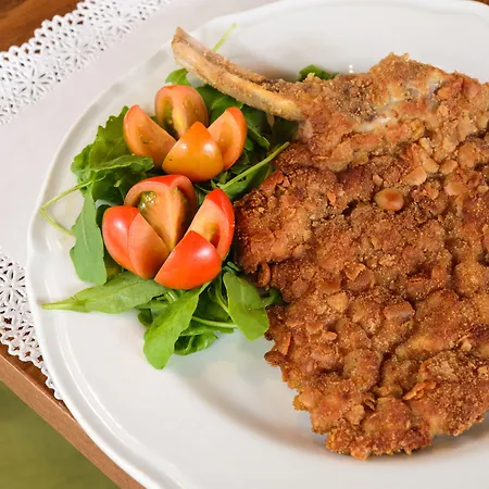 ウィンザー ホテル 4*