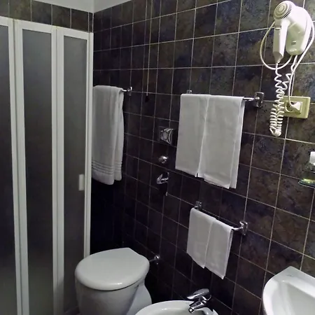 阿库希奥酒店 3*