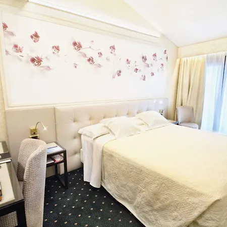 Hotel C-hotels Concorde 4*