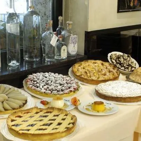 Отель Mokinba Sant'ambroeus 3*