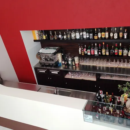 米兰中心宜必思尚品酒店