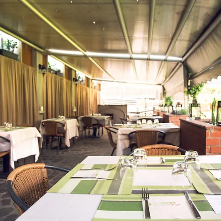 Eco & Bioriso Restaurant Hotell 3*