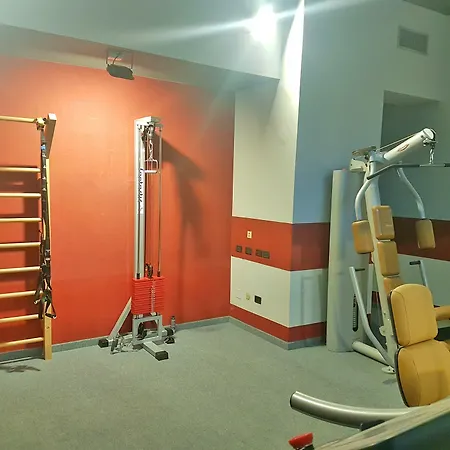 米兰欢迎您酒店 3*