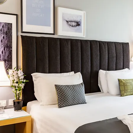 Hotel Garibaldi Station By Ihg 4*