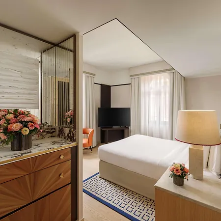 Park Hyatt 5*