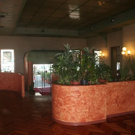 Albert Hotel Милан