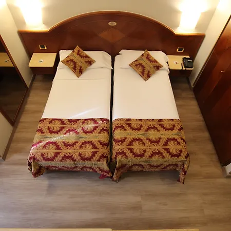 Mokinba King Hotel Milaan