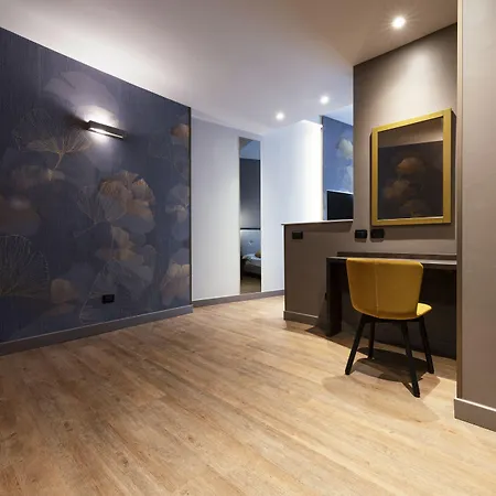 Mokinba King Hotel 4*