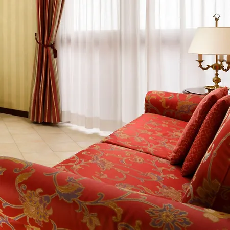 شقة فندقية & Contessa Jolanda 4*