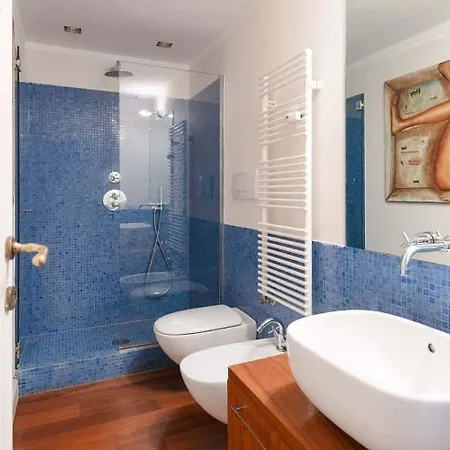 Villa Two Levels With Garden Mailand