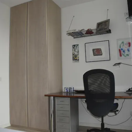 Mountain View * Milánó