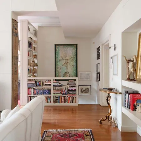 Villa Two Levels With Garden Mailand