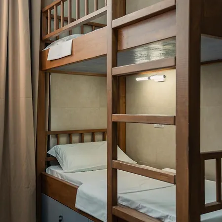 Petrella Hostel Milano