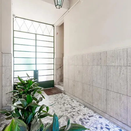 Casa Vespri A ميلان
