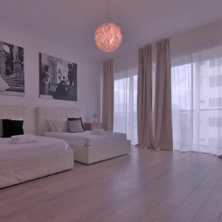 Apartman Sparkle - Chic In The *