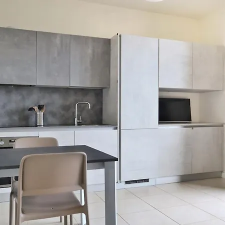 アパート East Urban