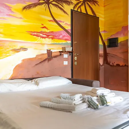 Elegant With Terrace In Life * Milaan