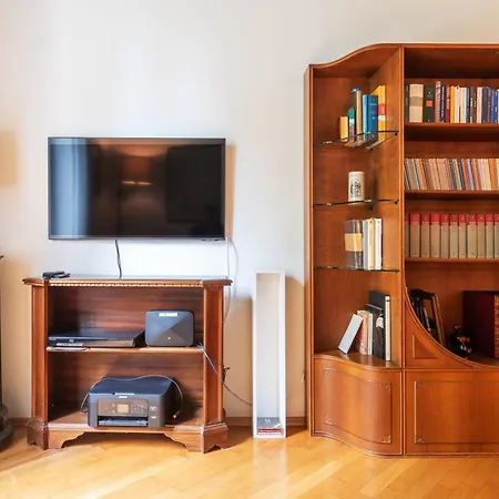 Grandi Bilocale In Porta Vittoria Appartement