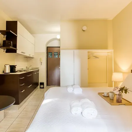 Easylife - - Montenero 29 F - Porta Romana Milánó