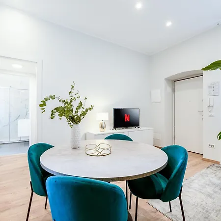 Design Flat In Nolo Apartment *