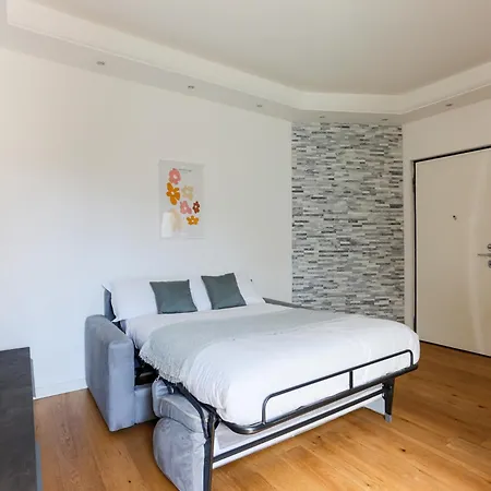 The Rent - Spacious Two-bedroom Flat Near