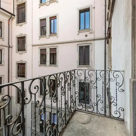 Sempione12-elegante Bilo With Balcony - B Lejlighed