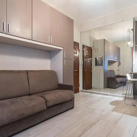 Zuretti Monolocale Stazione * ミラノ