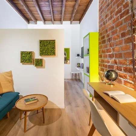 Bocconi 3 - Colorful - B Apartment