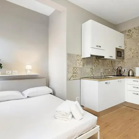 Modern With Wi-fi & Ac 15 Min To Duomo Lägenhet *