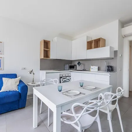 Cadorna House In * Milán