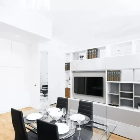 Aquileia - Stylish Loft Close To Navigli - Metro M4 Coni Zugna & Sant'ambrogio *