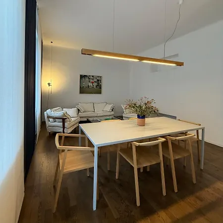 Lesones Daire Milano