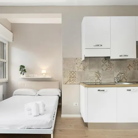 Lägenhet Modern With Wi-fi & Ac 15 Min To Duomo Milano