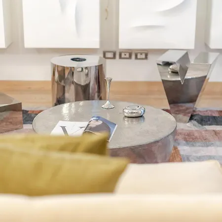 Apartamento Breraprivata - Con Giardino E Ad Uso Esclusivo - *