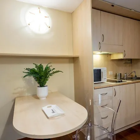 Romantic Pearl In The Heart Of - B