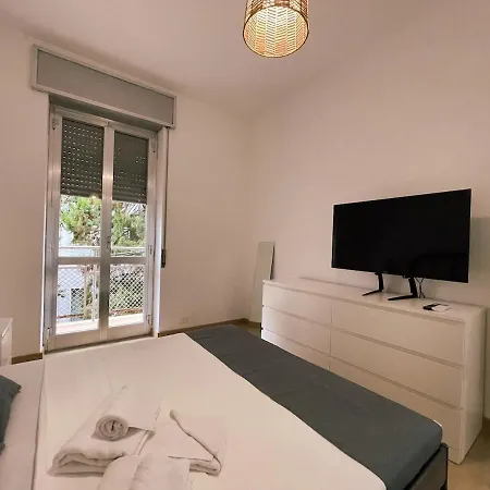 Monfalcone 25 Milano