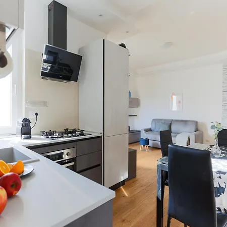The Rent - Spacious Two-bedroom Flat Near Apartment