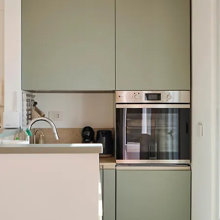 Apartment Bright Urban Terrace - Porta Romana Milan