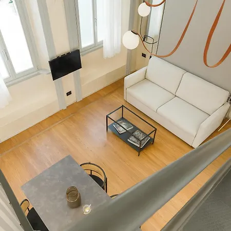 Boutique Retreat - The Last Supper - Wine & Bike ミラノ