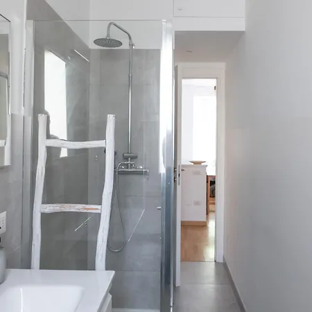Spazioso Monolocale In Zona Residenziale - Mirablepm