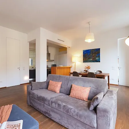 Contempora - Spacious 1 Bedroom & 2 Baths - Sant'Ambrogio Daire Milano