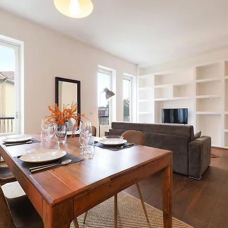 Daire Contempora - Spacious 1 Bedroom & 2 Baths - Sant'Ambrogio