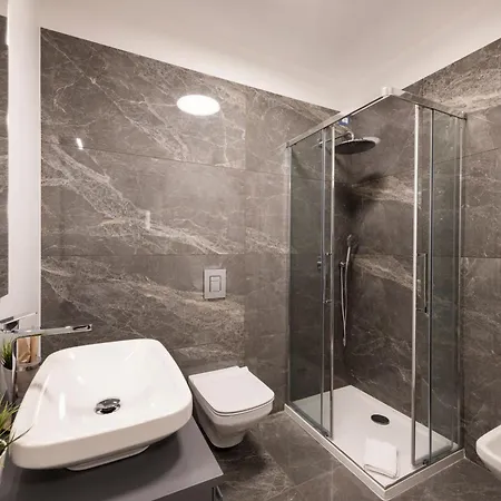 Apartament Fabbri Palace - B *