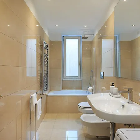 Daire Luxury Porta Venezia Center Milano